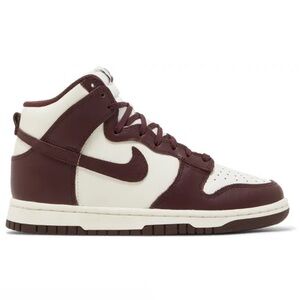 Dunk High Sneaker in Burgundy Crush & Sail
NIKE